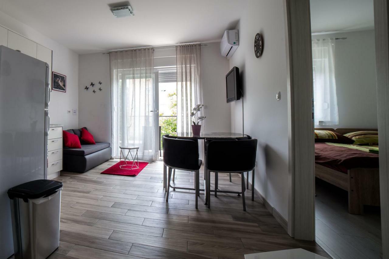 Studio Apartman Nina Apartment Rijeka Exterior photo